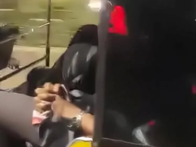 Fakeauto couple blowjob in Mumbai autorickshaw