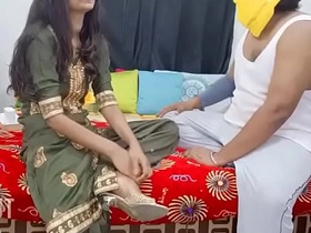 Horny bhabhi gets her pussy Creampied